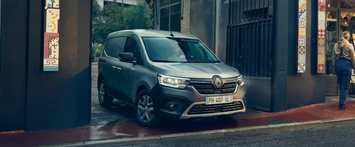 RENAULT KANGOO AİLESİNDE KOBİ VE SERBEST MESLEK  SAHİPLERİNE ÖZEL İNDİRİMLERE 300.000 TL KREDİ 12 AY VADE 0% FAİZ FIRSATI